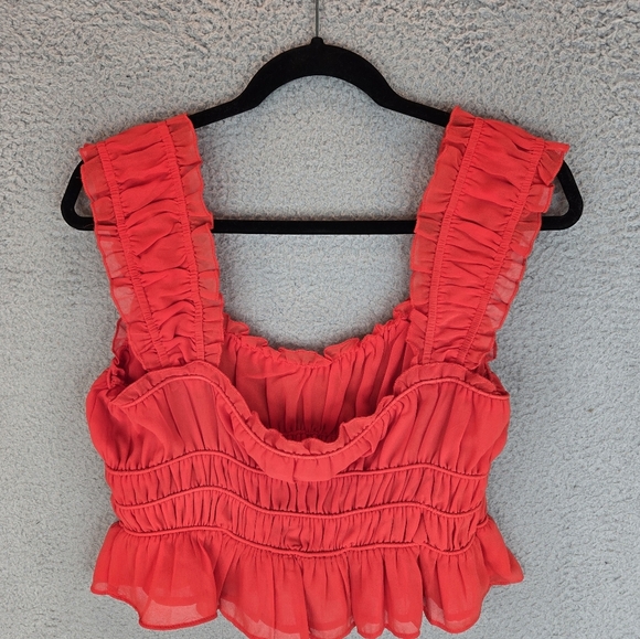 Astr The Label Womens Shirred Crop Tank Top Sz M Chiffon Red Stretch Comfort - Picture 7 of 11
